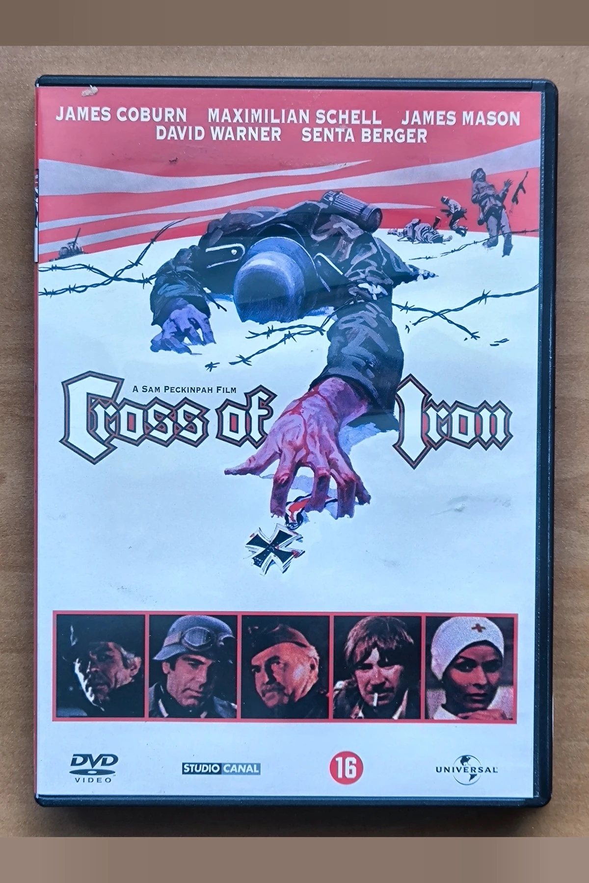 Cross of Iron - Voorkant