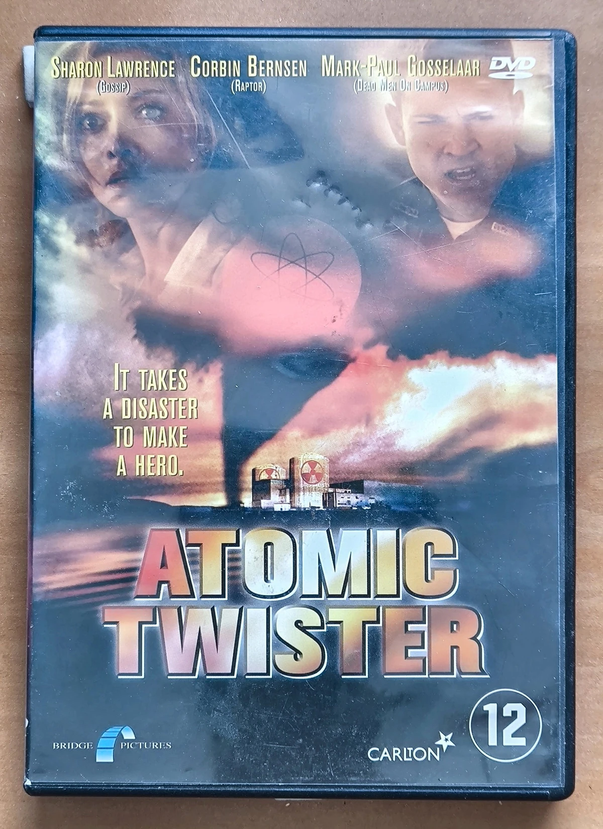 Atomic Twister - Voorkant