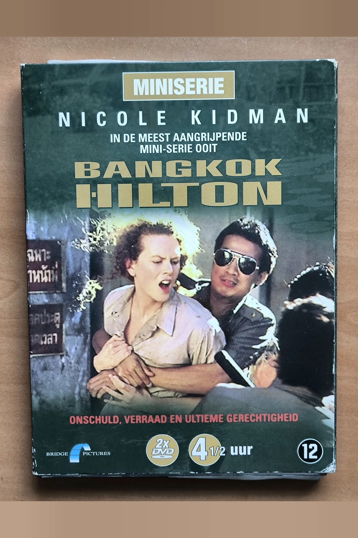 Bangkok Hilton: Season 1 - Voorkant