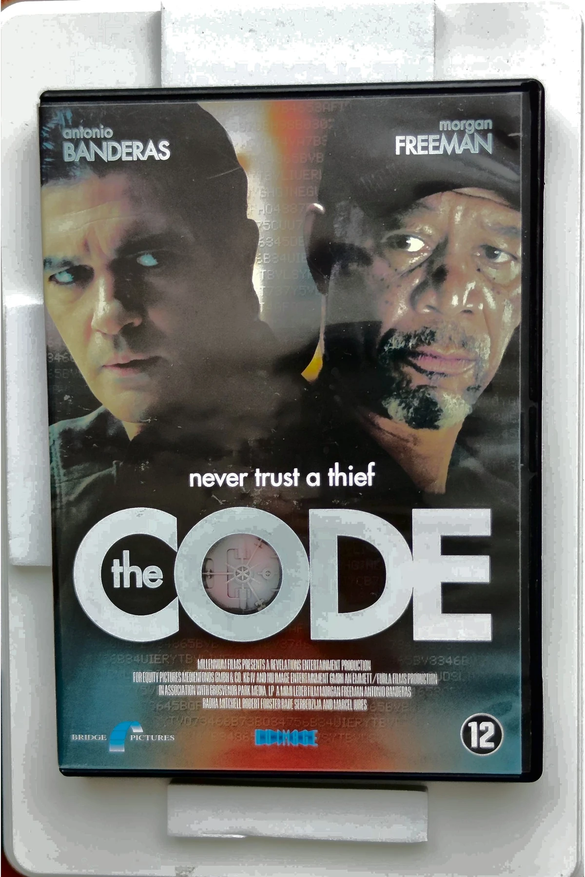 The Code - Voorkant