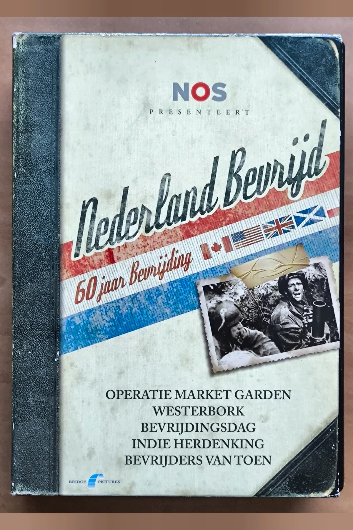 Nederland Bevrijd - Voorkant