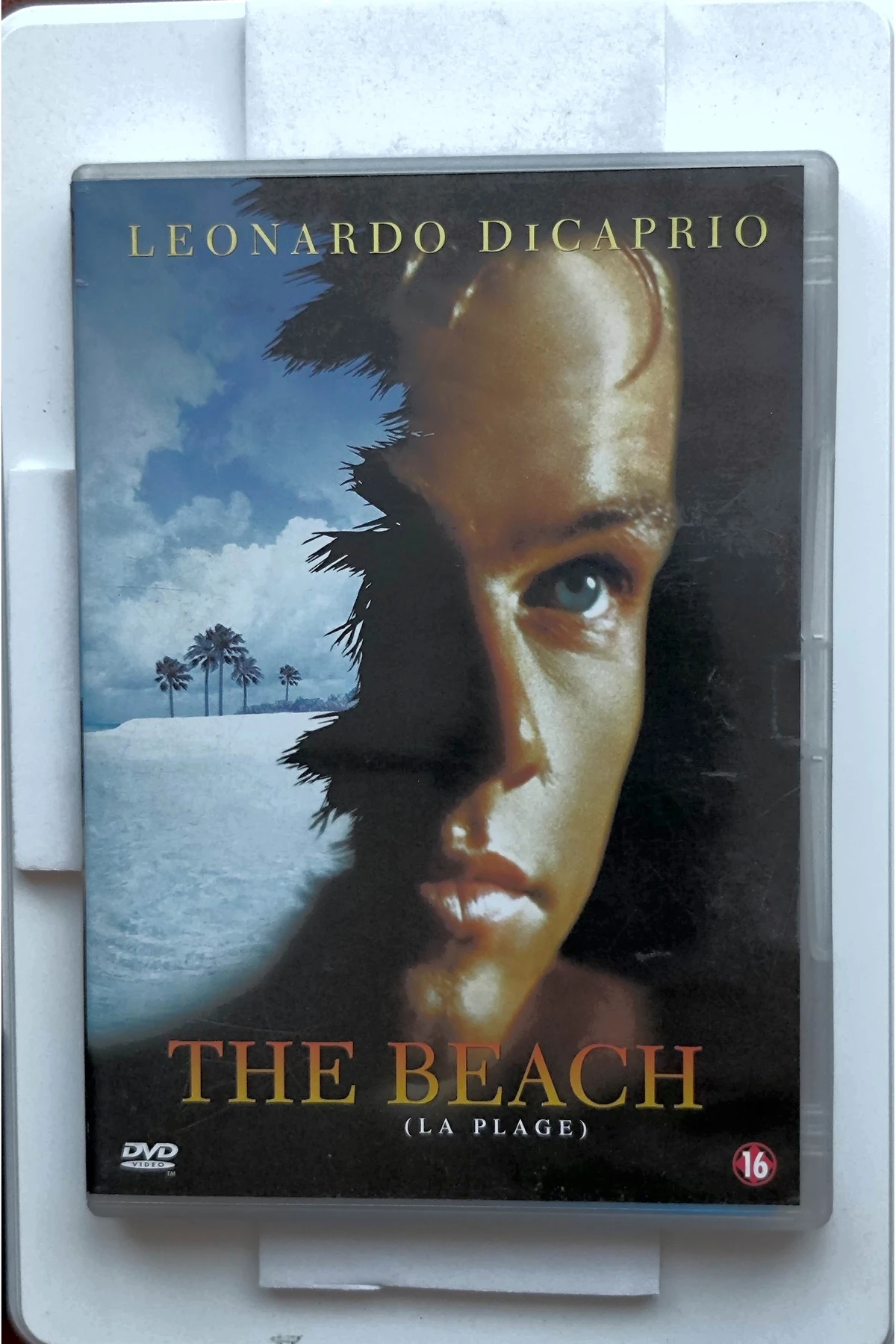 The Beach - Voorkant