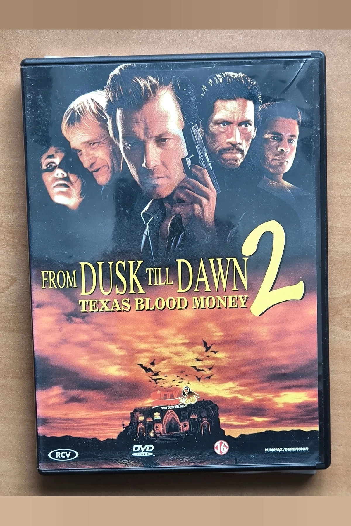 From Dusk Till Dawn 2: Texas Blood Money - Voorkant