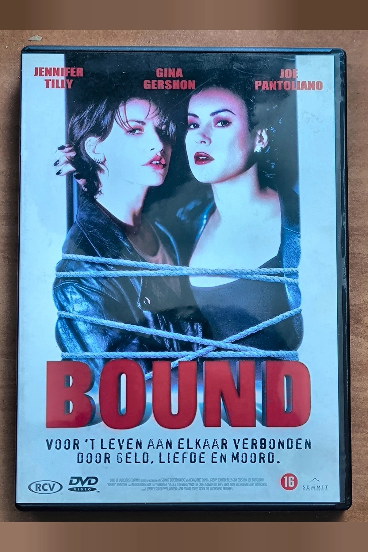Bound - Voorkant