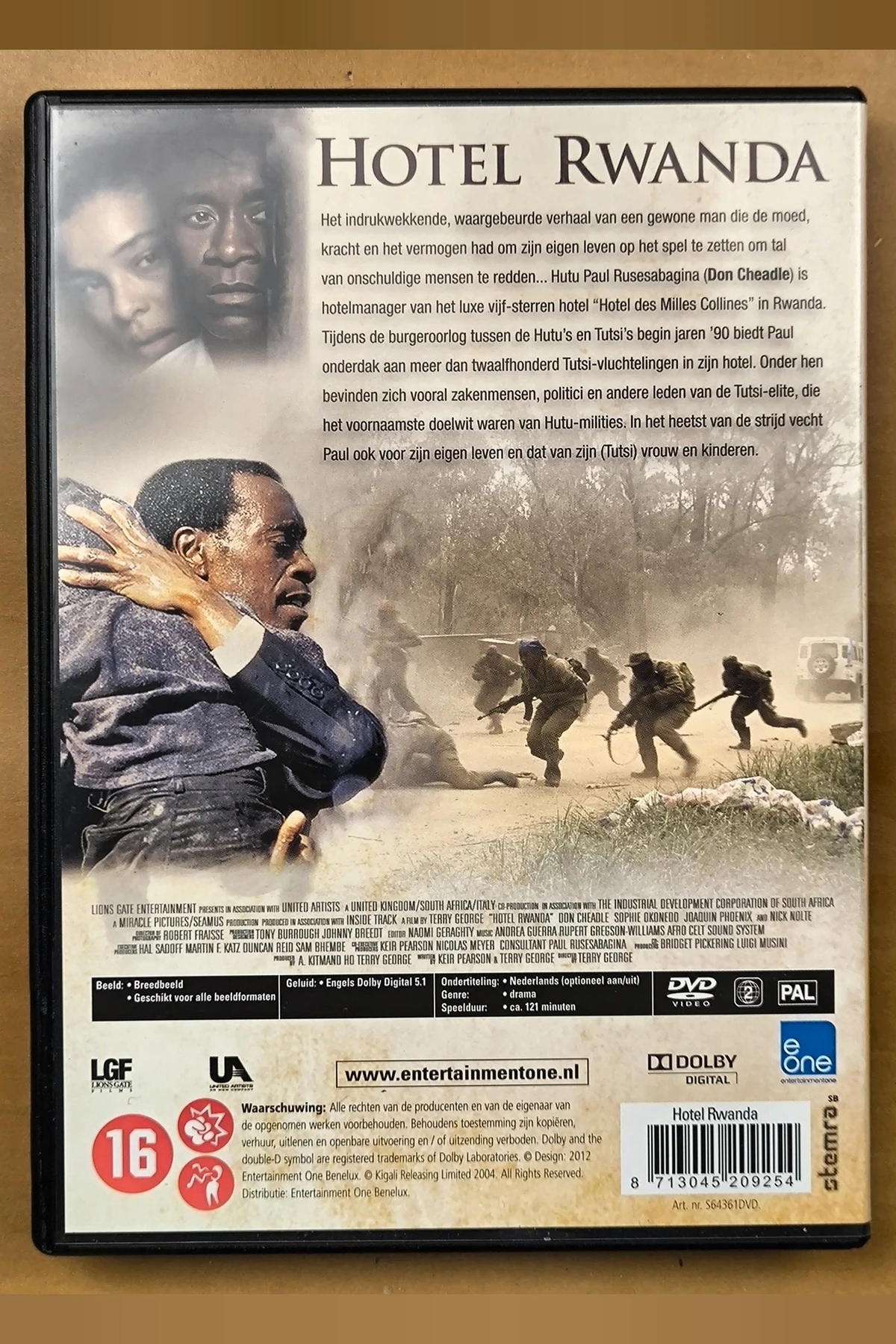 Hotel Rwanda - Achterkant