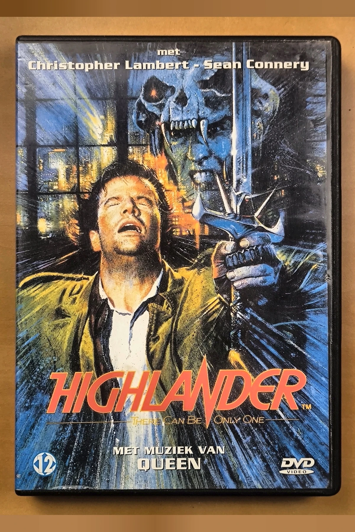 Highlander - Voorkant