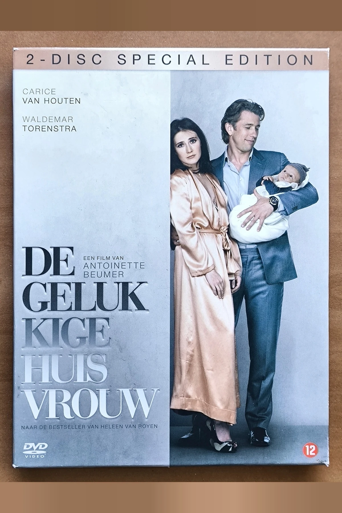 The Happy Housewife - Voorkant