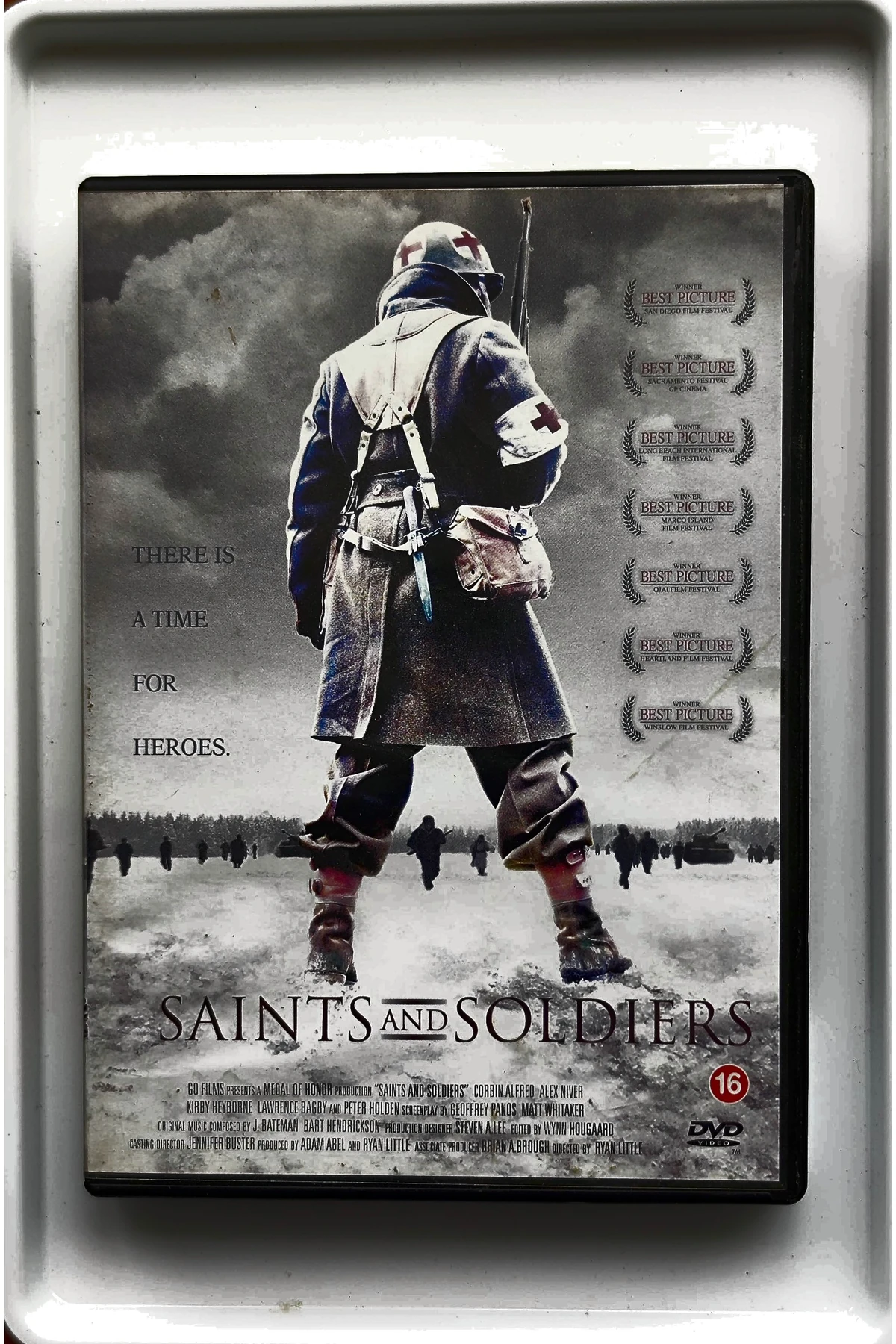 Saints and Soldiers - Voorkant