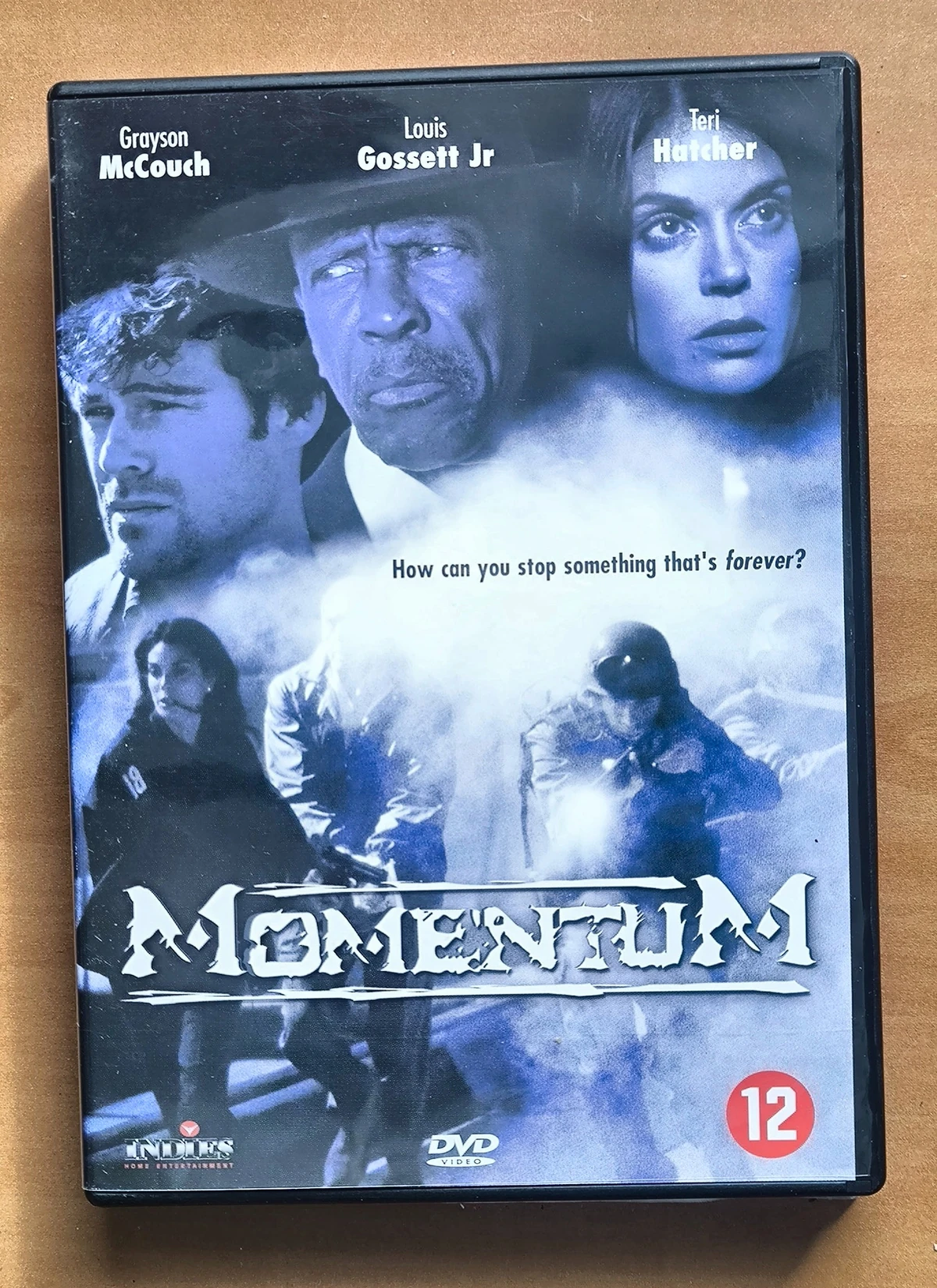 Momentum - Voorkant