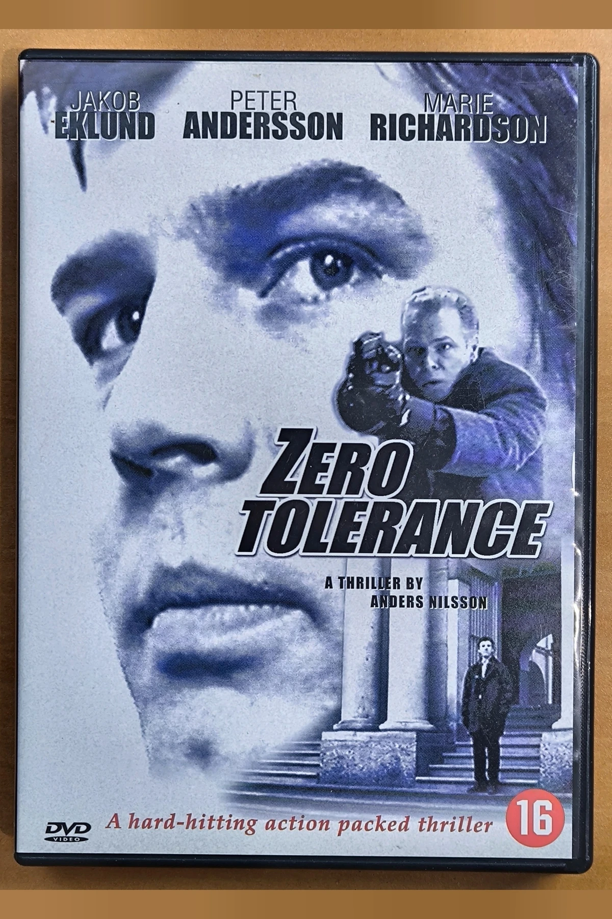 Noll tolerans - Voorkant