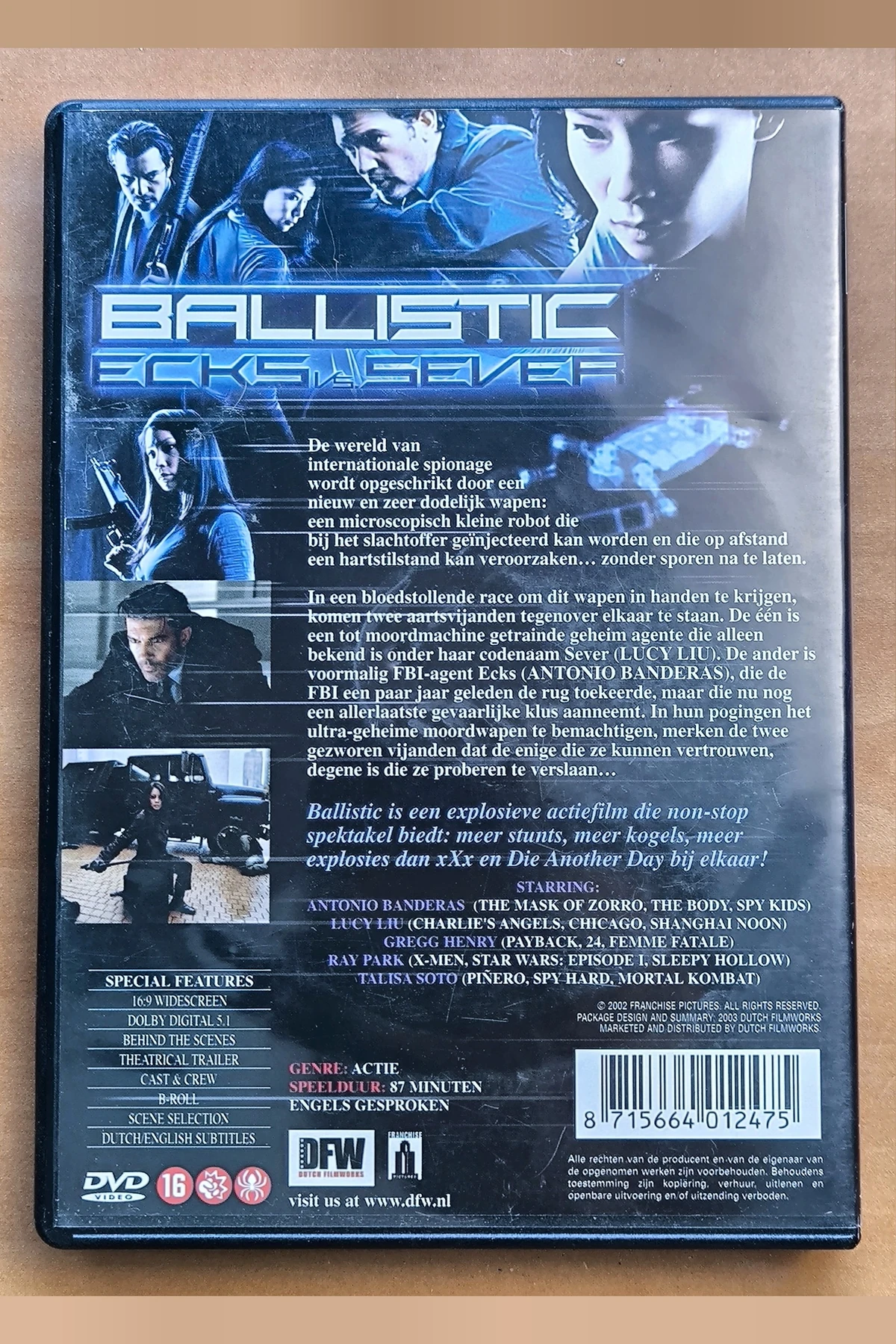 Ballistic: Ecks vs. Sever - Achterkant