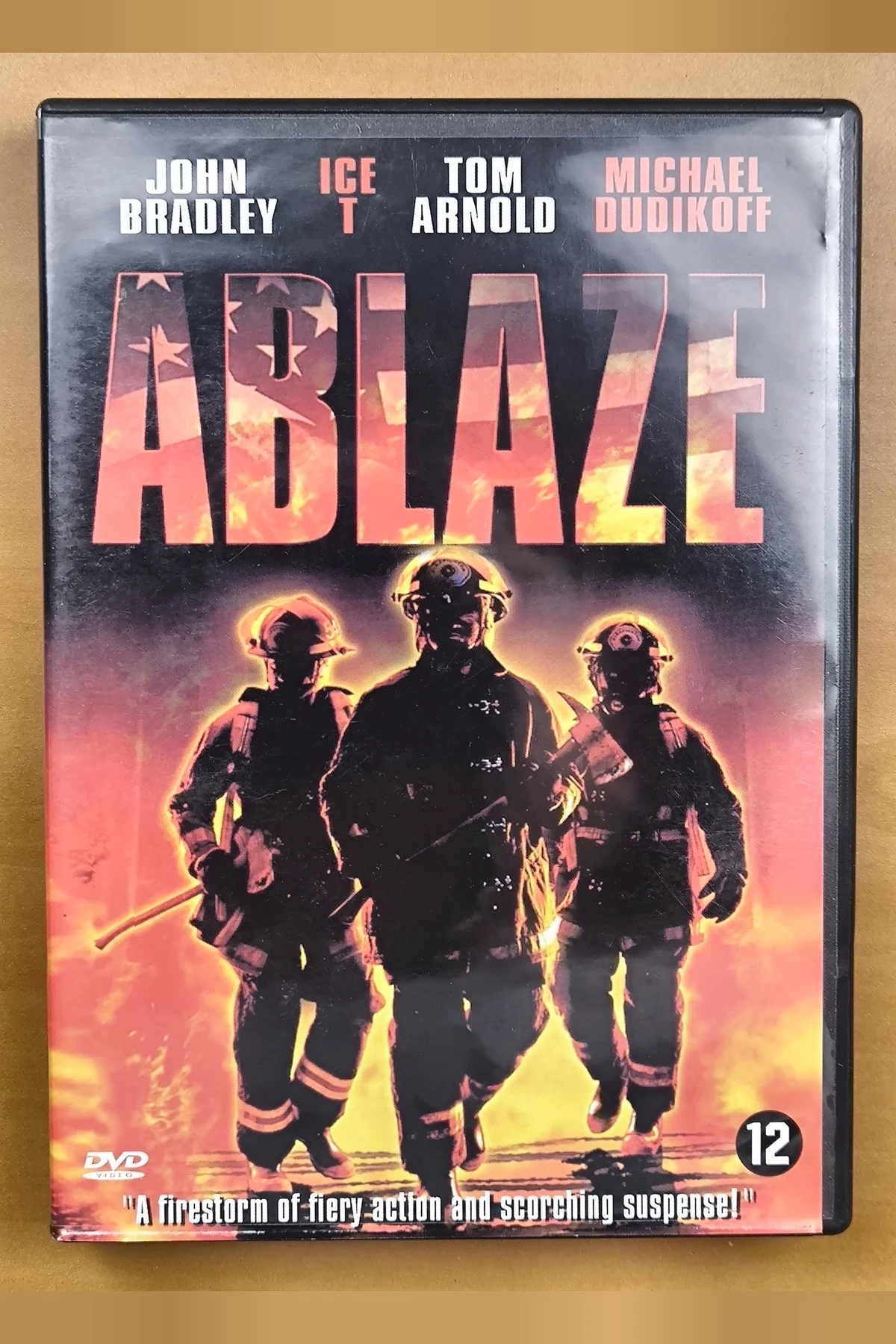 Ablaze - Voorkant