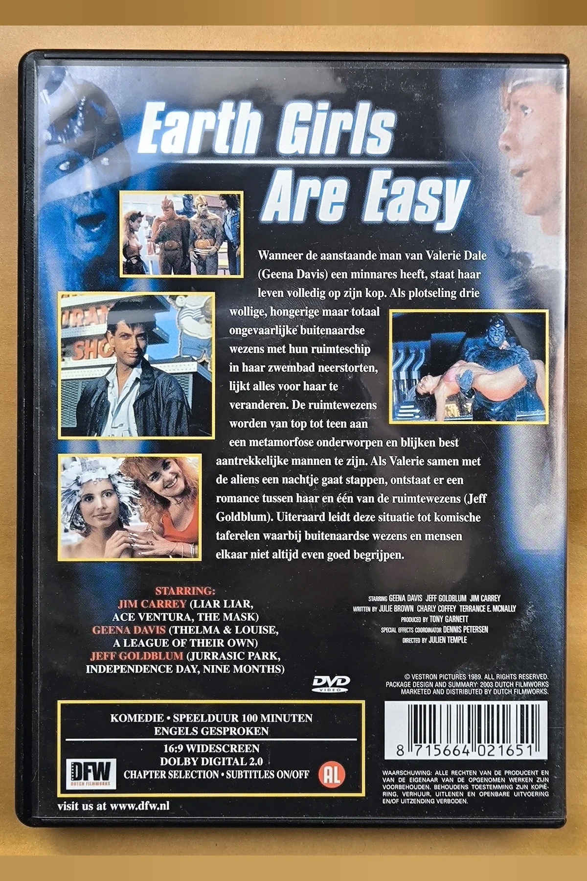 Earth Girls Are Easy - Achterkant