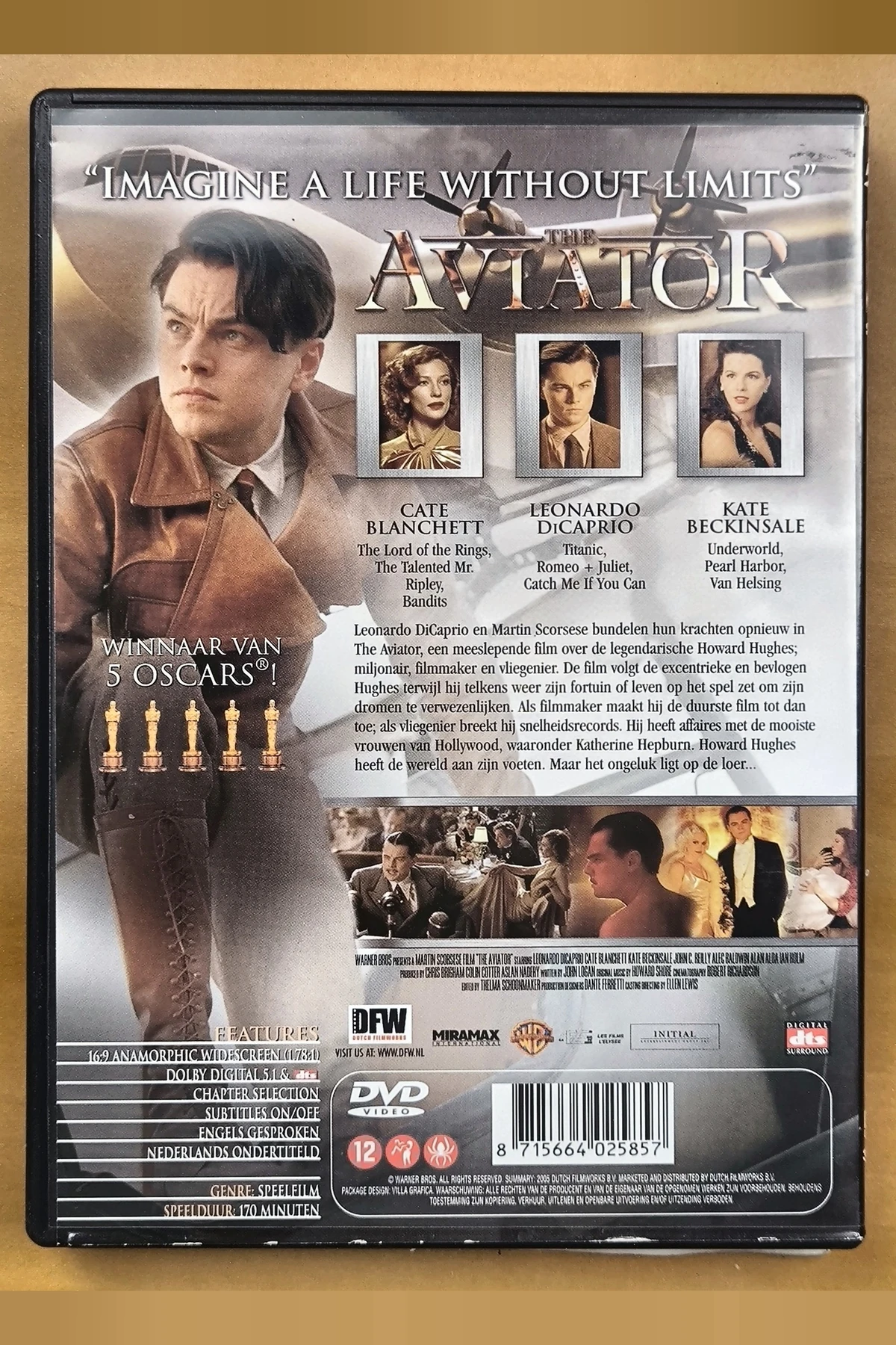 The Aviator - Achterkant
