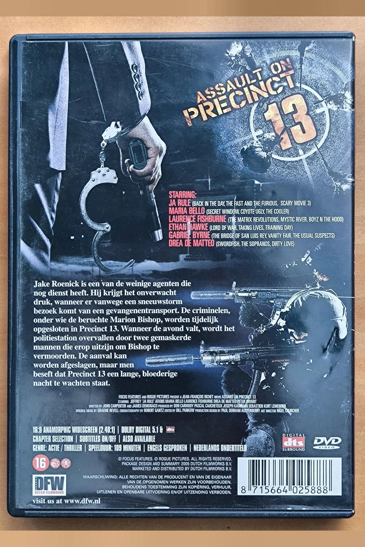Assault on Precinct 13 - Achterkant
