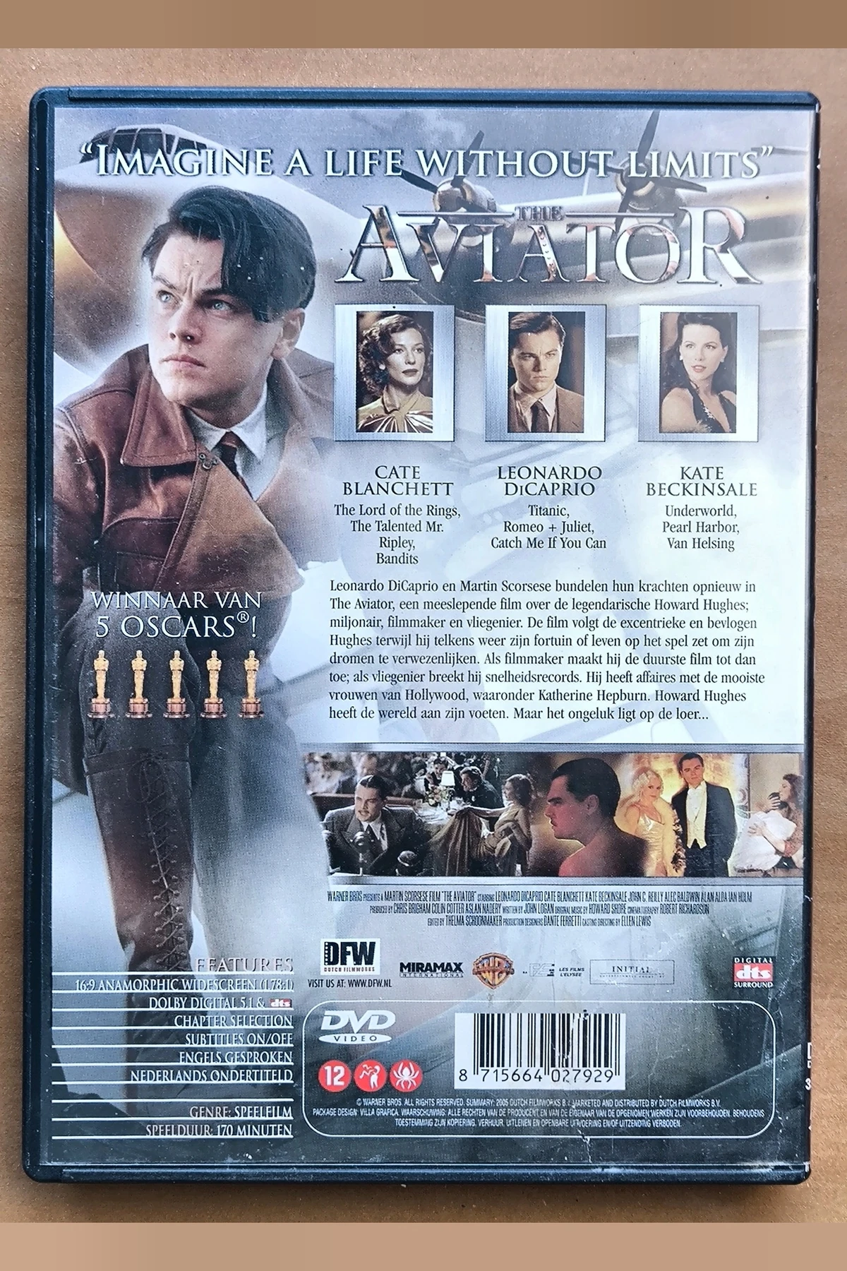 The Aviator - Achterkant