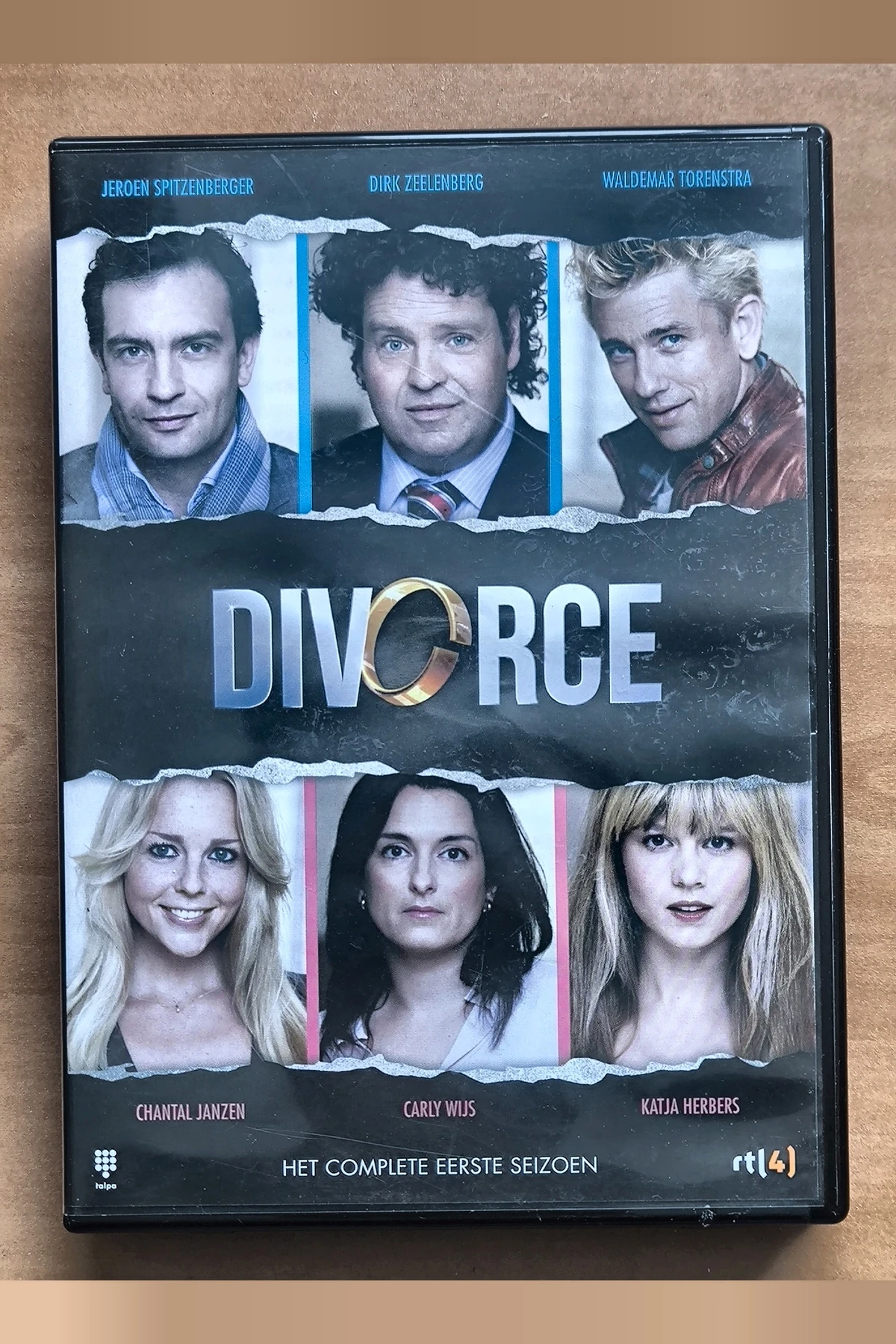 Divorce: Season 1 - Voorkant