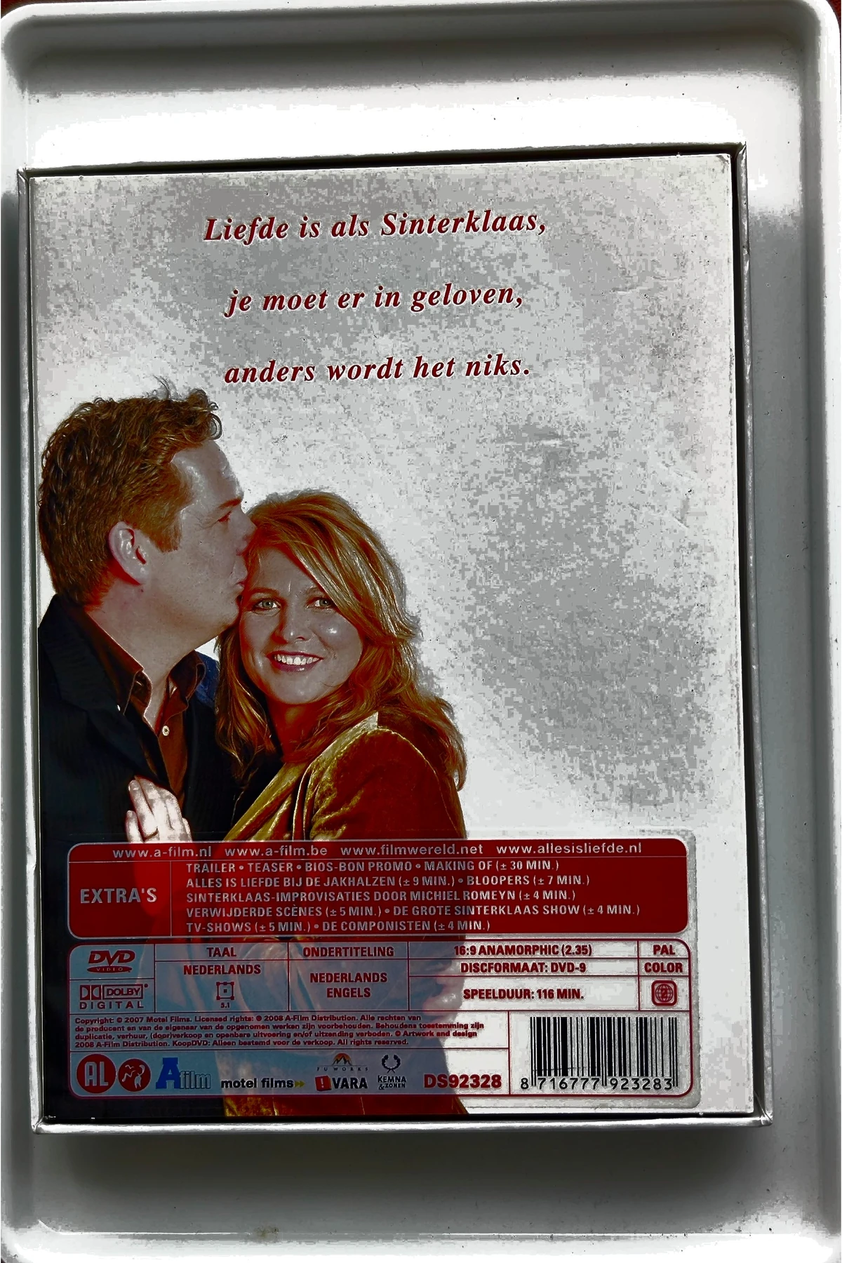 Love Is All - Achterkant