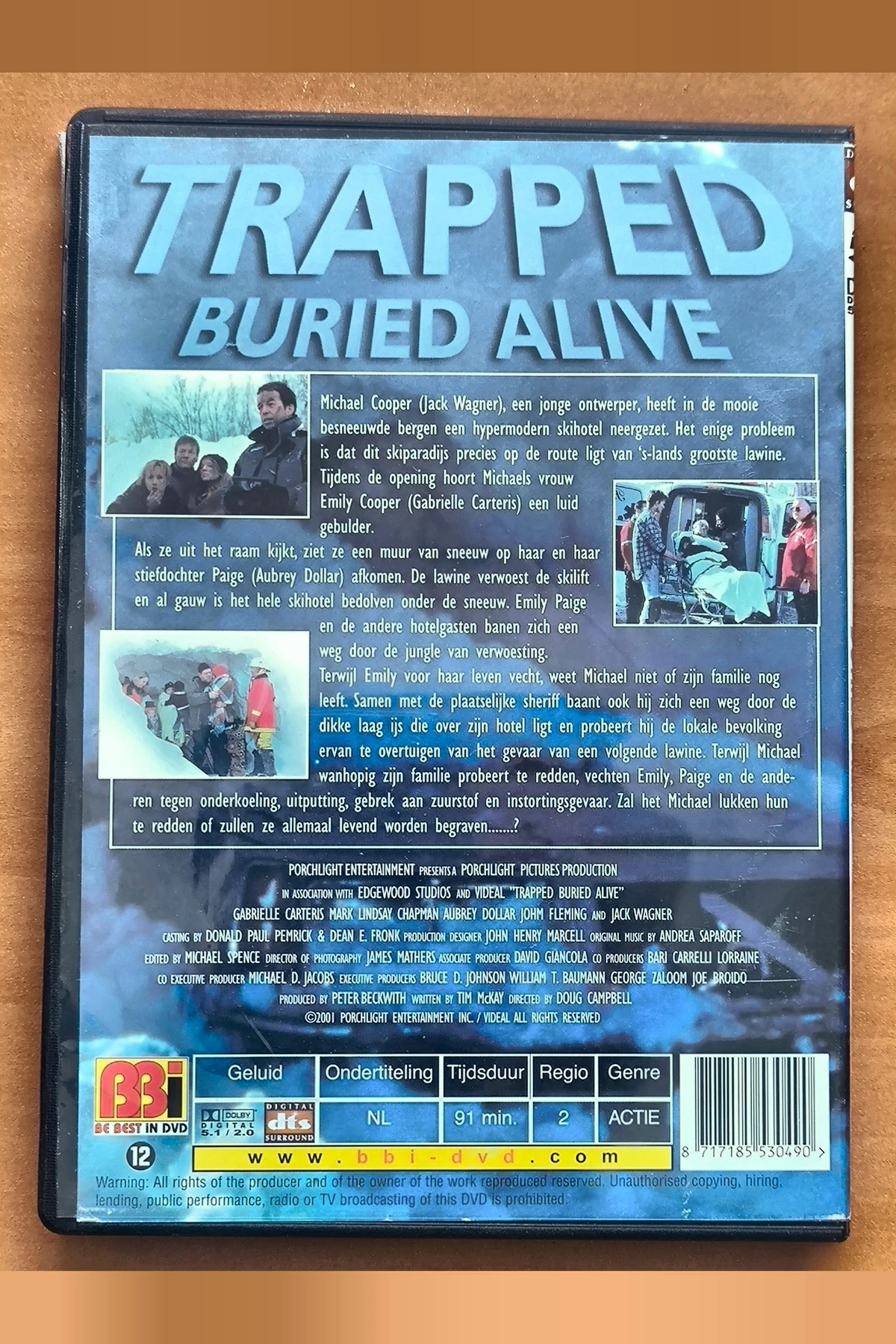 Trapped: Buried Alive - Achterkant