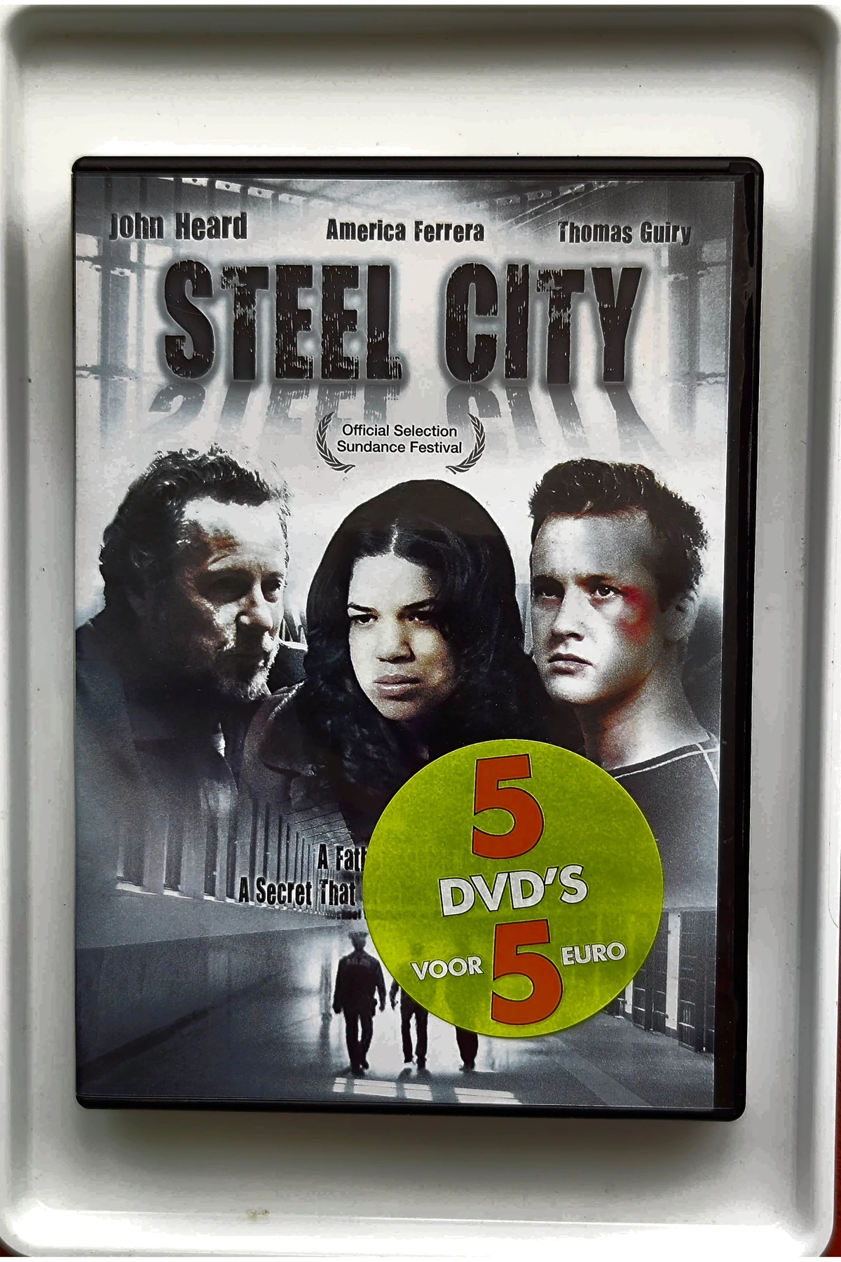 Steel City - Voorkant