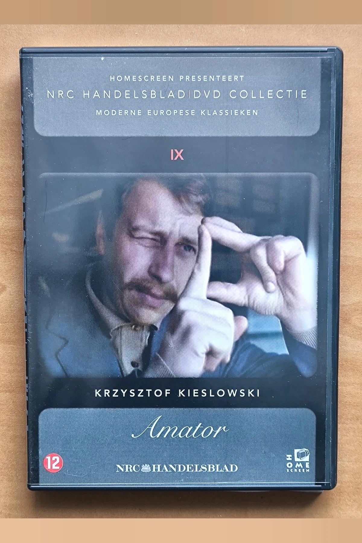 Amator - Voorkant