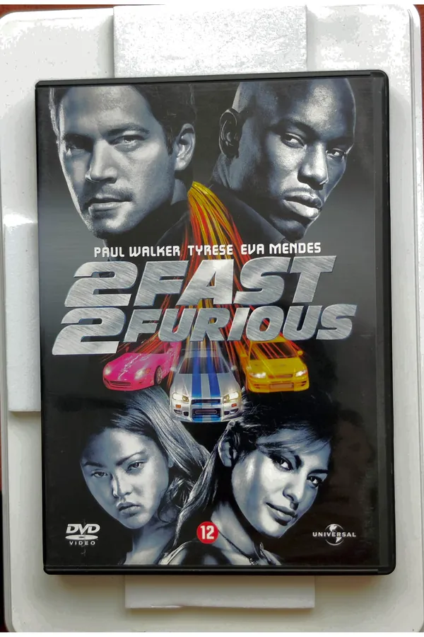 2 Fast 2 Furious – voorkant