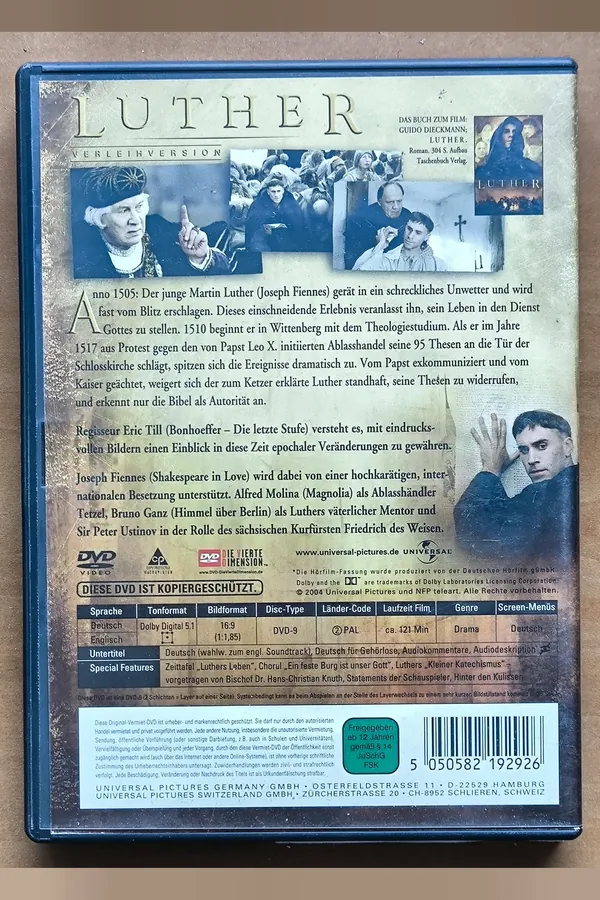 Luther – achterkant