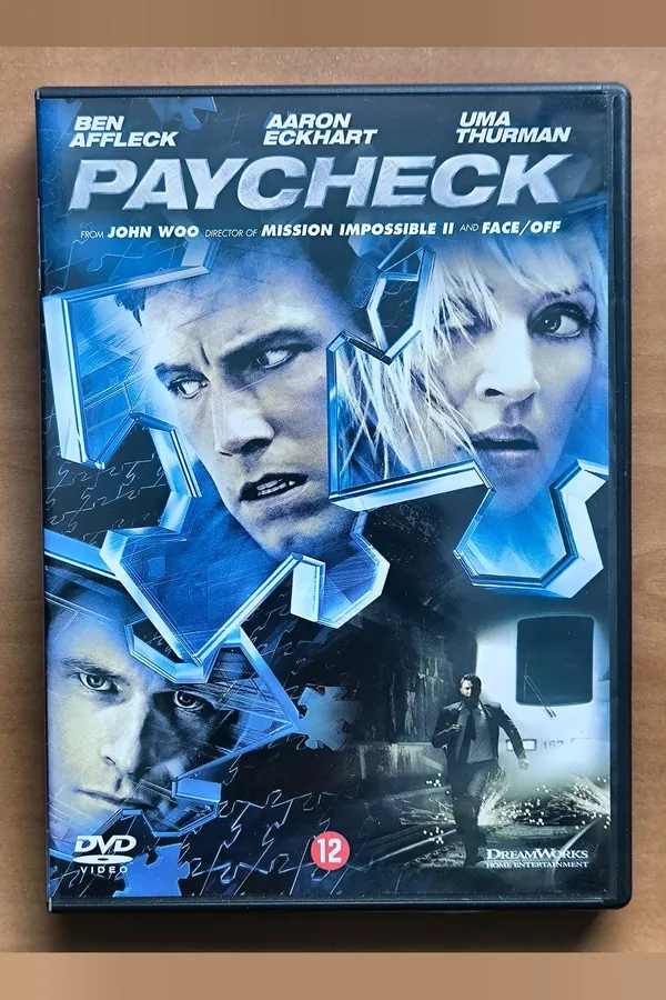 Paycheck – voorkant