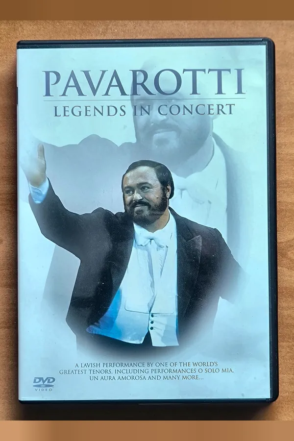 Luciano Pavarotti: Pavarotti In China – voorkant
