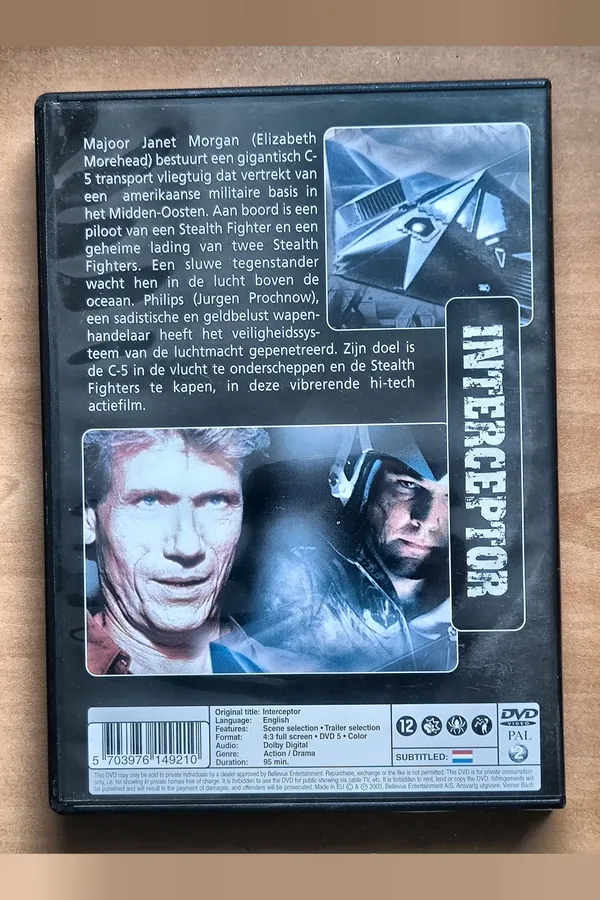 Interceptor – achterkant