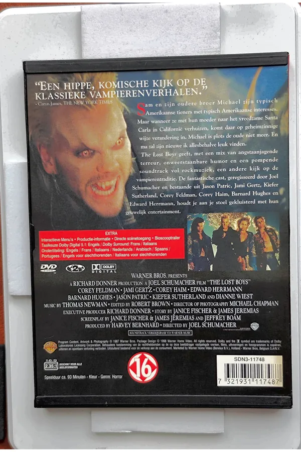 The Lost Boys – achterkant