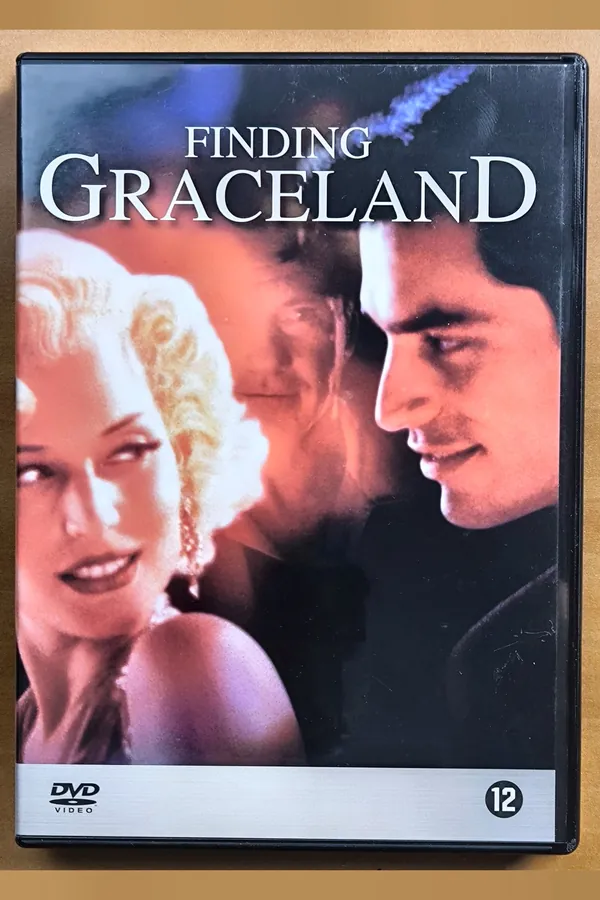 Finding Graceland – voorkant