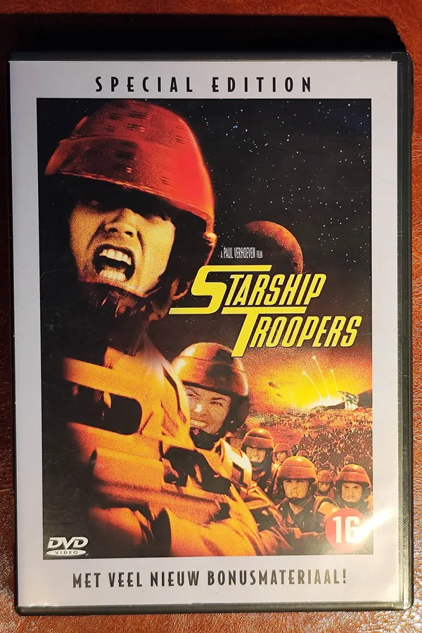 Starship Troopers – voorkant
