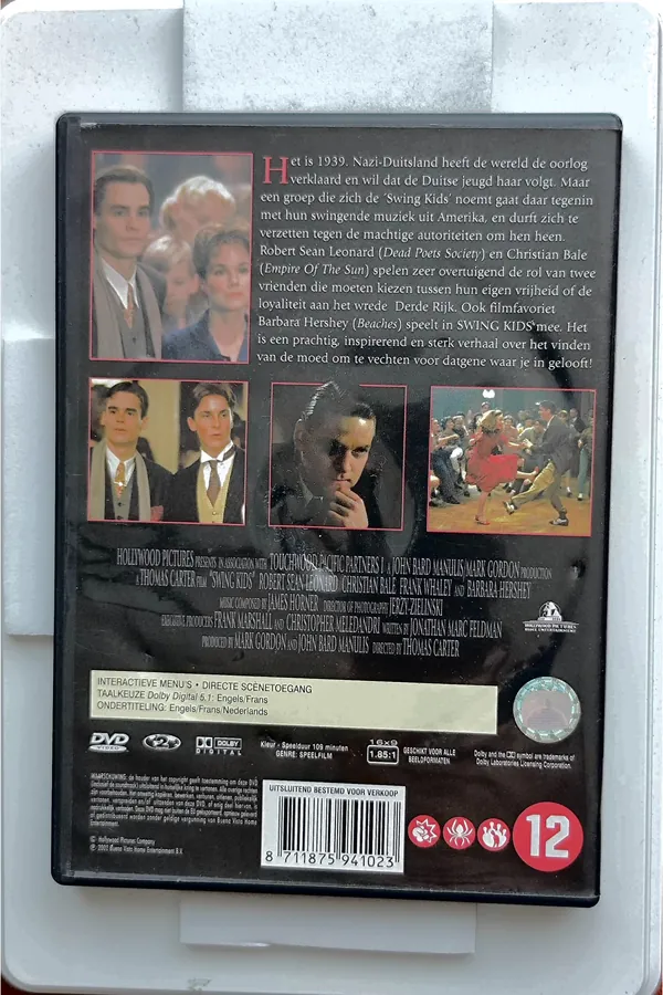 Swing Kids – achterkant
