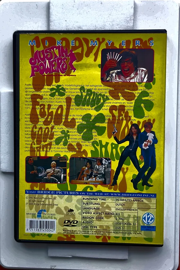Austin Powers: International Man of Mystery – achterkant