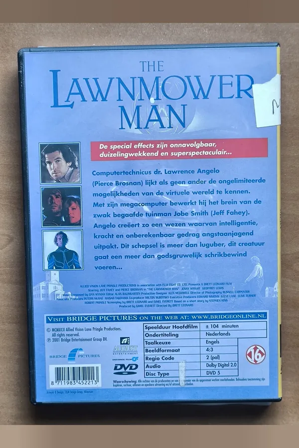 The Lawnmower Man – achterkant