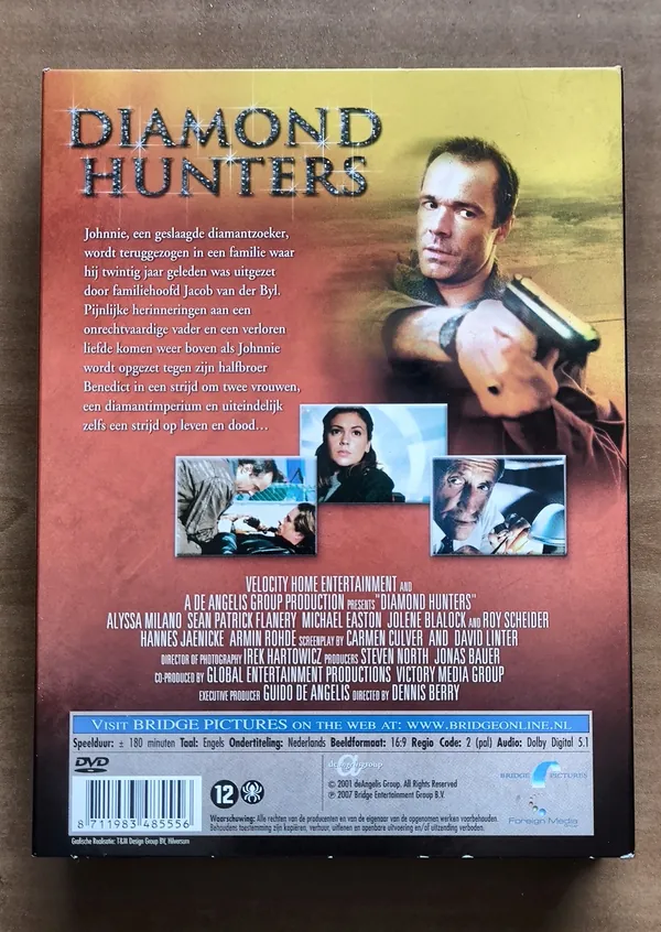 Diamond Hunters – achterkant