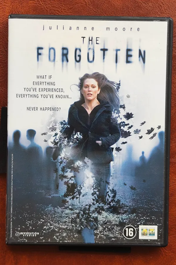 The Forgotten – voorkant
