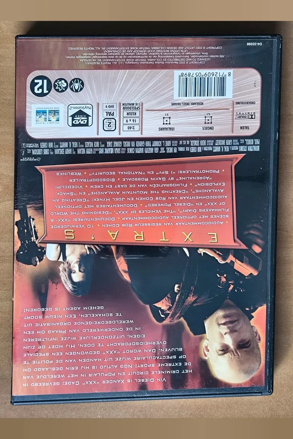 xXx – achterkant
