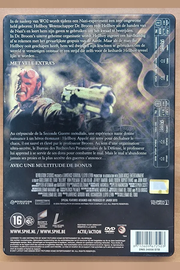 Hellboy – achterkant