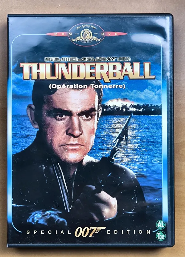 Thunderball – voorkant