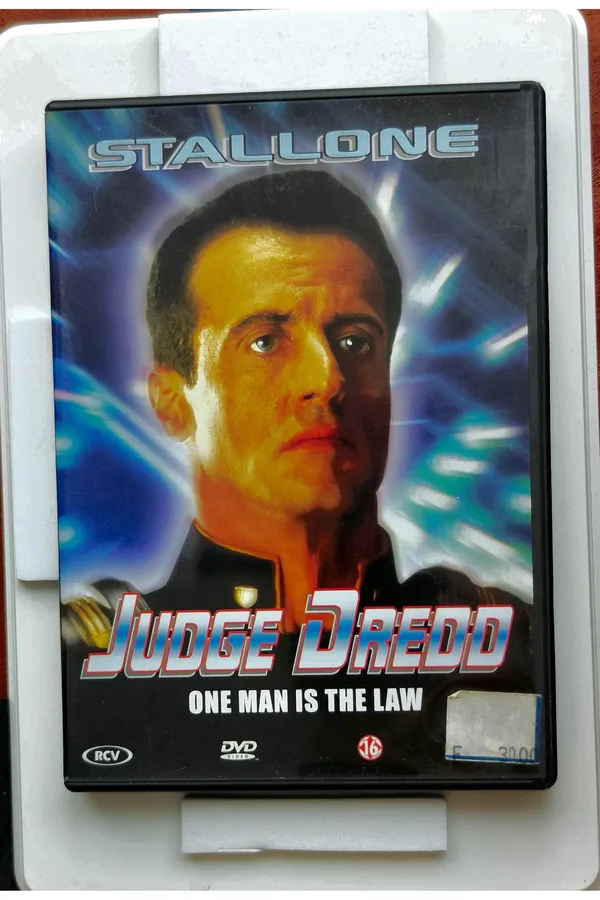 Judge Dredd – voorkant