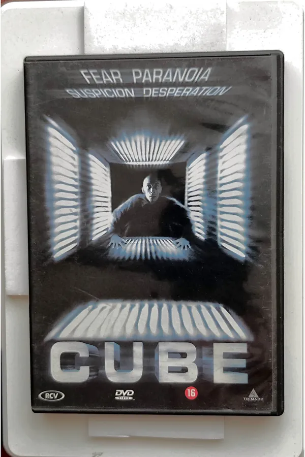 Cube – voorkant