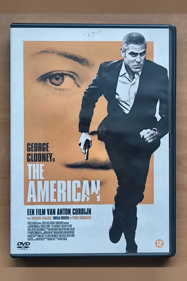 The American – voorkant