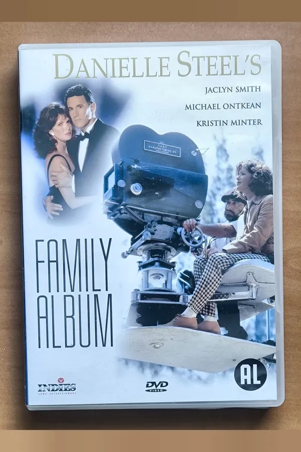 Family Album – voorkant
