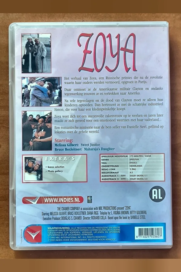 Zoya – achterkant