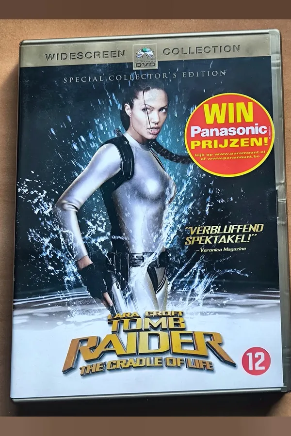 Lara Croft: Tomb Raider - The Cradle of Life – voorkant