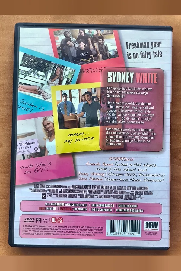 Sydney White – achterkant