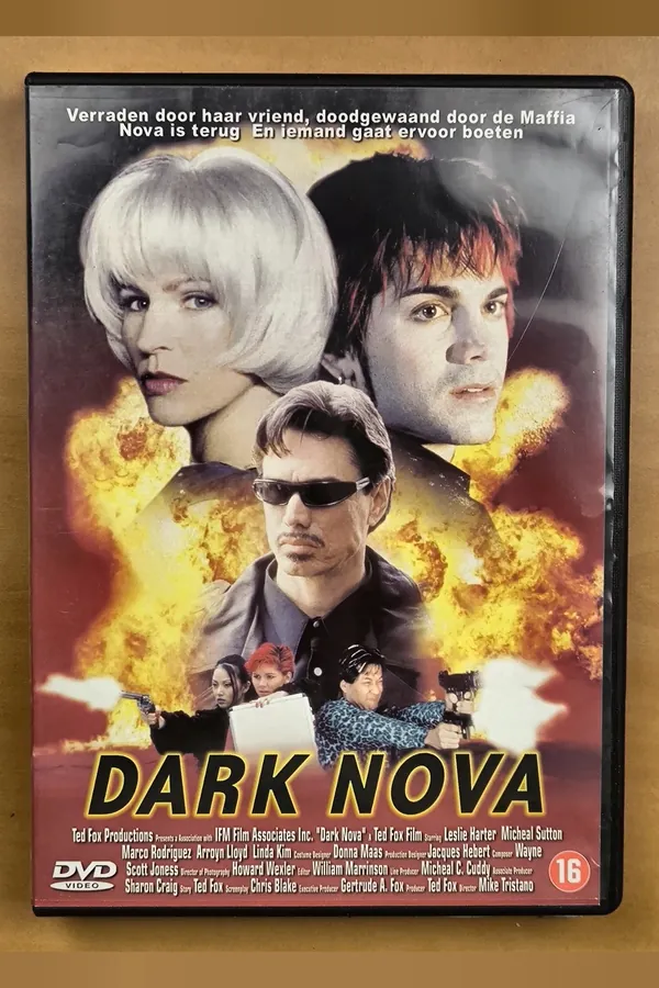 Dark Nova – voorkant