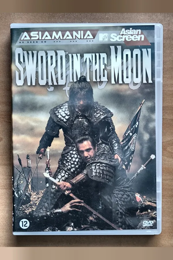 Sword in the Moon – voorkant